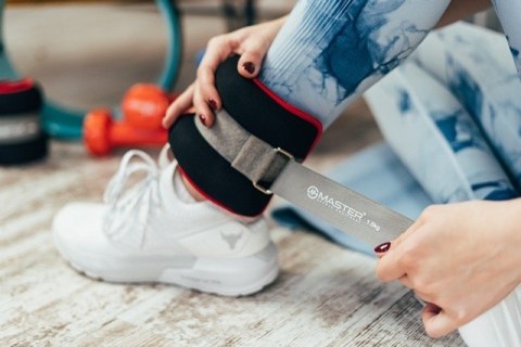 Obciążenie Obciążniki na Nogi Neoprenowe Solidne MASTER 2 x 1,5 kg Master
