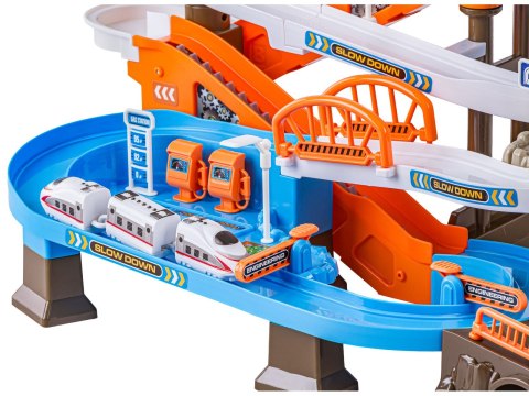 Zjazd Tor Samochodowy Parking Zjeżdżalnia Stacja Kosmiczna Rakieta